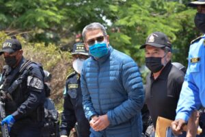 Expresidente hondureño fue declarado culpable de tres cargos por narcotráfico