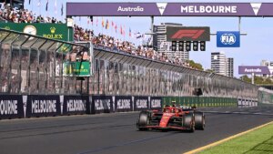 F1: Aplastante victoria de Carlos Sainz en Melbourne