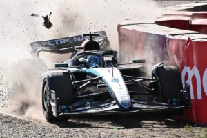 F1: Fernando Alonso, ante los comisarios tras el feo accidente de Russell