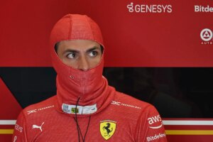 F1: Un doblete Sainz-Alonso como aperitivo en Sakhir: "Estoy conectado con el coche"