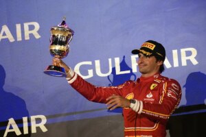 F1: Verstappen siembra la desolacin y Carlos Sainz vuela hacia el podio