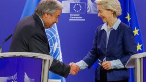 El secretario general de la ONU, António Guterres, y la presidenta de la Comisión Europea, Ursula von der Leyen, este miércoles en Bruselas.