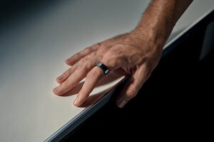 Hay rumores de que Apple está valorando lanzar un anillo inteligente. Tiene mucho sentido, pese al Apple Watch