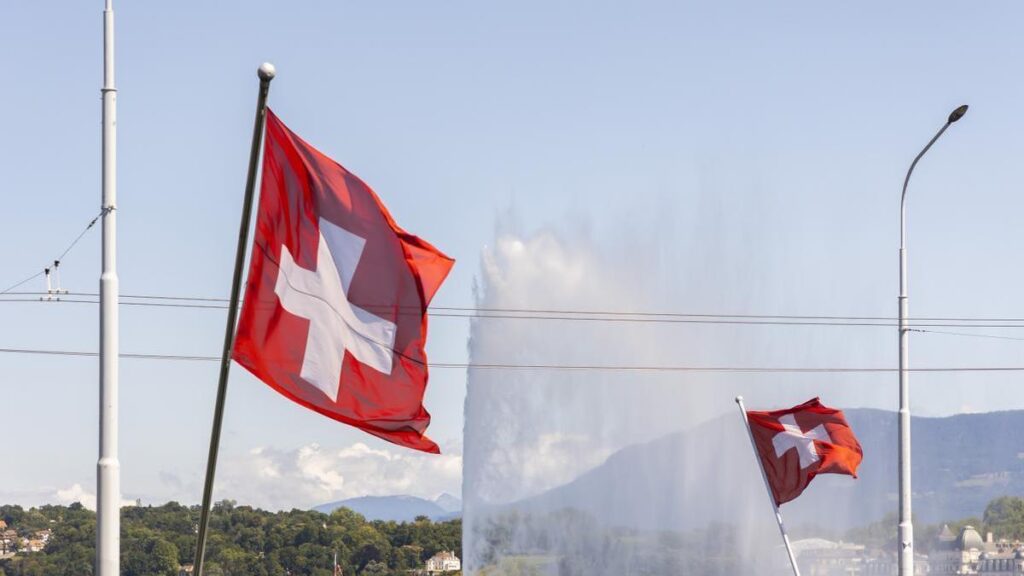 Imagen de archivo de banderas de Suiza