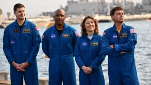 La NASA y la Marina estadounidense preparan a los astronautas para su misión a la Luna