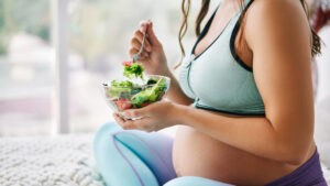 La dieta durante el embarazo podría determinar los rasgos faciales del feto - AlbertoNews