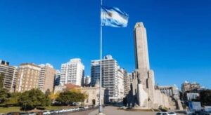 La recaudación tributaria de Argentina sube un 240,9% interanual en febrero