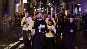 Las plegarias en Santa Maria del Pi y la procesión dan sus frutos con anticipación y traen las lluvias a Cataluña