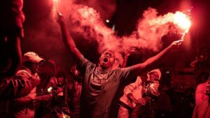 Celebración en Dakar por la excarcelación de los líderes opositores