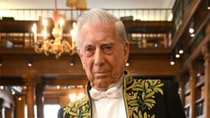 Literato Vargas Llosa cumple 88 años