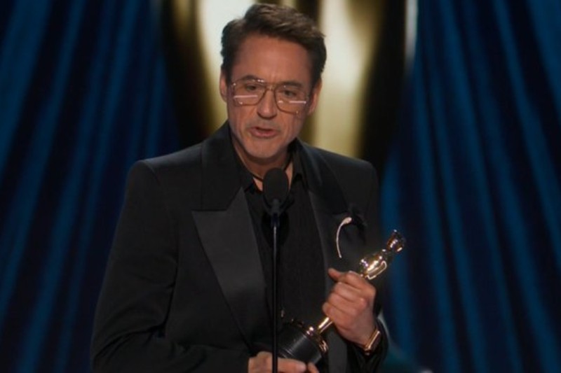Lo que dijo Robert Downey Jr. tras ganar su primer premio Óscar (+Discurso)