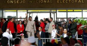 Maduro inscribirá su candidatura a la reelección el 27 de febrero - El Clarín