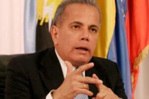 Manuel Rosales inscribe su candidatura a las presidenciales