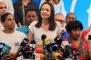 María Corina Machado al país: Mi candidata es Corina Yoris, el gobierno se quitó la careta