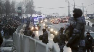Más de un centenar de detenidos en toda Rusia durante los funerales de Navalni