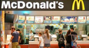 McDonald’s tuvo que cerrar restaurantes en 7 países por fallo tecnológico hoy