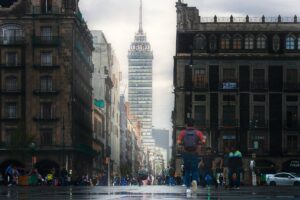 Moody's mantiene perspectiva de crecimiento del 2.2 % para economía de México en 2024
