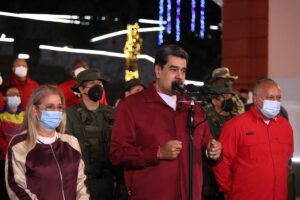 Nueva organización chavista postula a Maduro como su candidato a las presidenciales