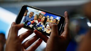 Oposición en Venezuela se queda con pocas opciones para postular candidatos para elección presidencial