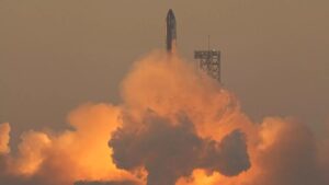 SpaceX confirma pérdida de cohete durante el reingreso a la Tierra