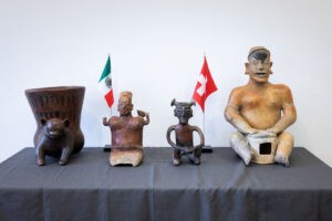 Suiza entrega a México 24 piezas arqueológicas