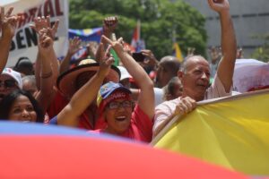 Tres detenidos por supuesto plan para sabotear marcha de Maduro