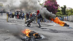UE evacúa a todo su personal de Haití y Caricom convoca cumbre de urgencia
