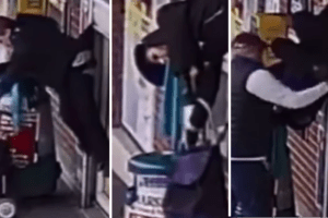 Una mujer adulta quedó colgada en la entrada de una tienda cuando su ropa se enganchó de las puertas magnéticas (+Video)