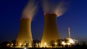 Una treintena de naciones se comprometen a impulsar la energía nuclear para luchar contra el cambio climático
