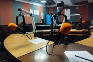 Unión Radio cambia su parrilla informativa y deja fuera a su histórico noticiero