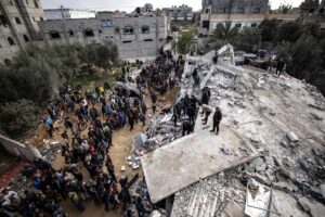 Gaza: decenas de muertos en un nuevo ataque sobre Rafá