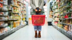 ¿Cuáles son los alimentos que más se roban en los supermercados? Este es el dato de cada Comunidad Autónoma