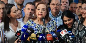 ¿Quién es Corina Yoris, sustituta de Machado en las elecciones? 