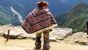 Karol G visita Cuzco y el Machu Picchu tras sus conciertos en Lima