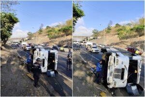 Al menos tres heridos tras vuelco de un autobús en autopista Gran Mariscal de Ayacucho sentido Guarenas este #09Abr (+Video)