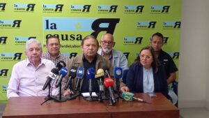 Andrés Velásquez tilda de “farsa” postulación de candidaturas y dice que oposición está fracturada