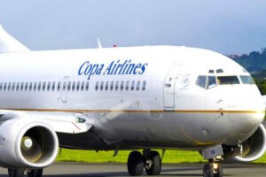 Avión de Copa Airlines sufrió un percance en Maiquetía al caerse el tren delantero en un hueco del pavimento