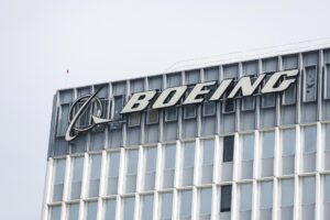 Boeing descarta problemas de seguridad estructural en sus modelos 787 y 777