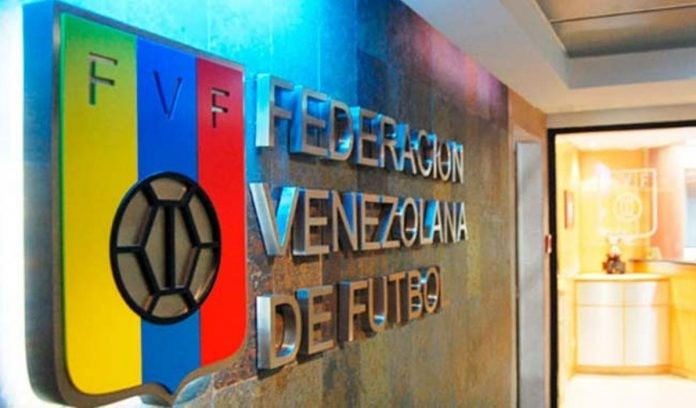 Caracas se queda sin técnico a 4 días de enfrentar a Atlético Mineiro en Copa Libertadores