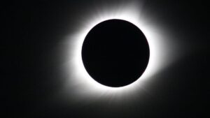 Cómo experimentar el eclipse solar total desde cualquier lugar