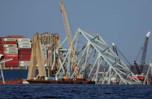 Continúan trabajos para quitar contenedores del barco Dali en Baltimore y limpiar el canal - AlbertoNews
