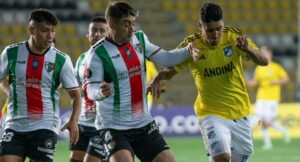 Daniel Cataño salió lesionado contra Palestino en Libertadores