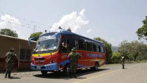 Denuncian retenes ilegales de disidencias entre El Palo en Caloto y Corinto, Cauca