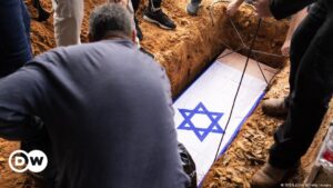 Ejército israelí recupera el cadáver de un rehén en Gaza – DW – 06/04/2024