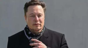 Elon Musk anuncia que Tesla presentará su Robotaxi el próximo 8 de agosto