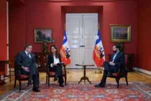 Embajador chileno en Caracas llegó a Santiago: presidente Boric se reunió con el diplomático para hablar sobre situación de Venezuela - AlbertoNews