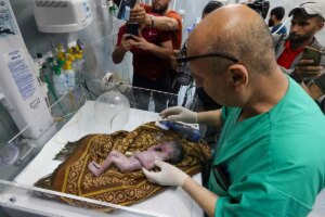 En el hospital materno de Rafah: "Ningún sistema de salud del mundo podría soportar la situación que hay en Gaza"