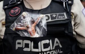 Encontraron una tonelada y media de droga durante el feriado más sangriento en lo que va del año en Ecuador - AlbertoNews