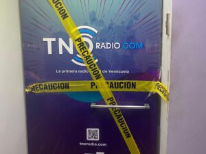 Espacio Público denunció que allanaron sede de emisora