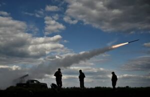 España anuncia el envío a Ucrania de misiles antiaéreos de largo alcance Patriot - AlbertoNews